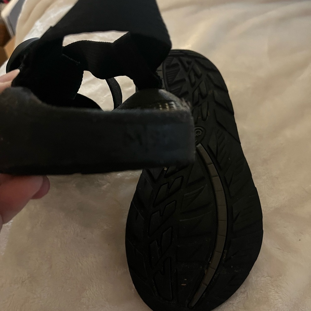 Men’s Chaco Black Sandals - Picture 4 of 4